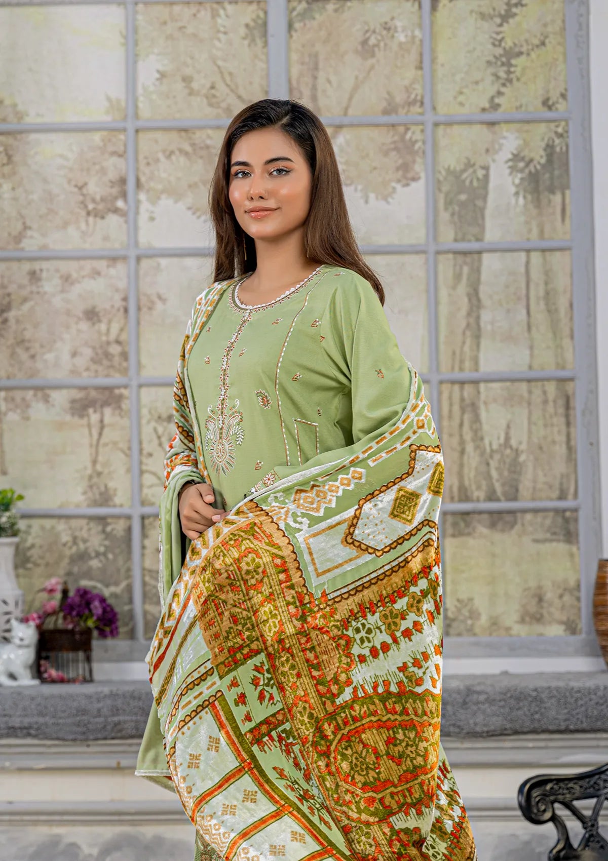 WDE-04 PISTACHIO ZAYRA