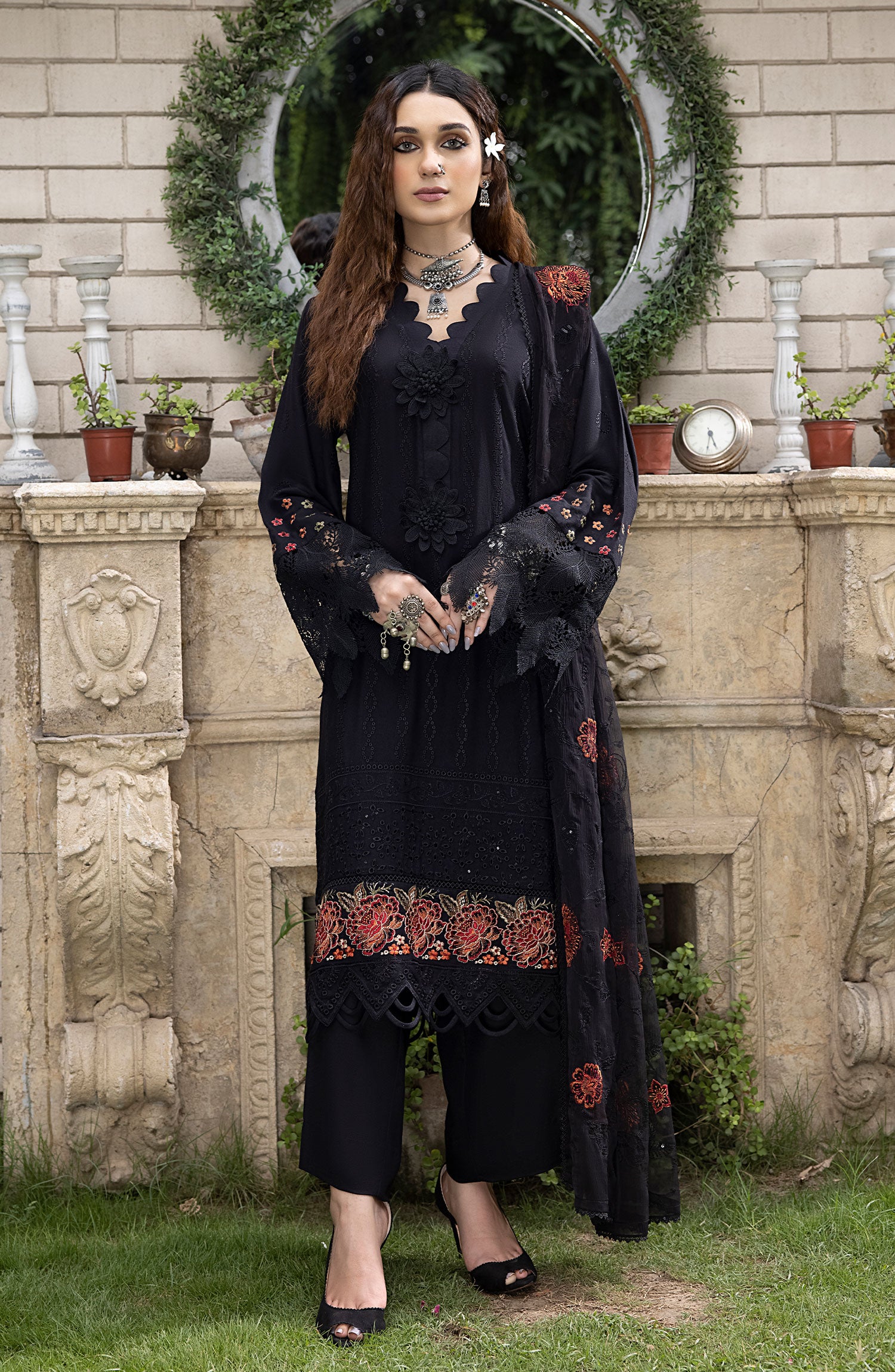  Online Shop Pakistani Girl Shop Online Online Cloth Khaadi style