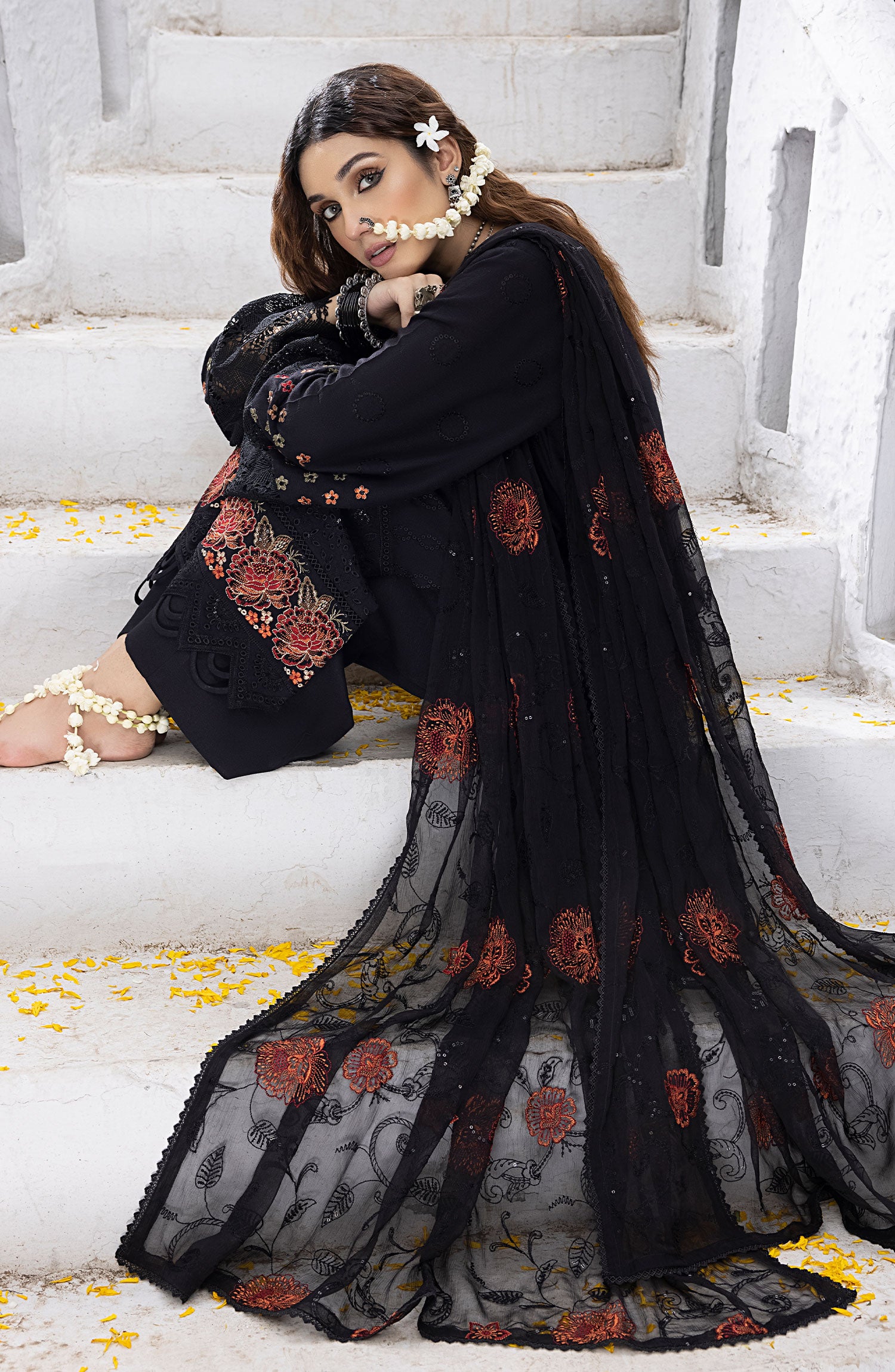  Online Shop Pakistani Girl Shop Online Online Cloth Khaadi style