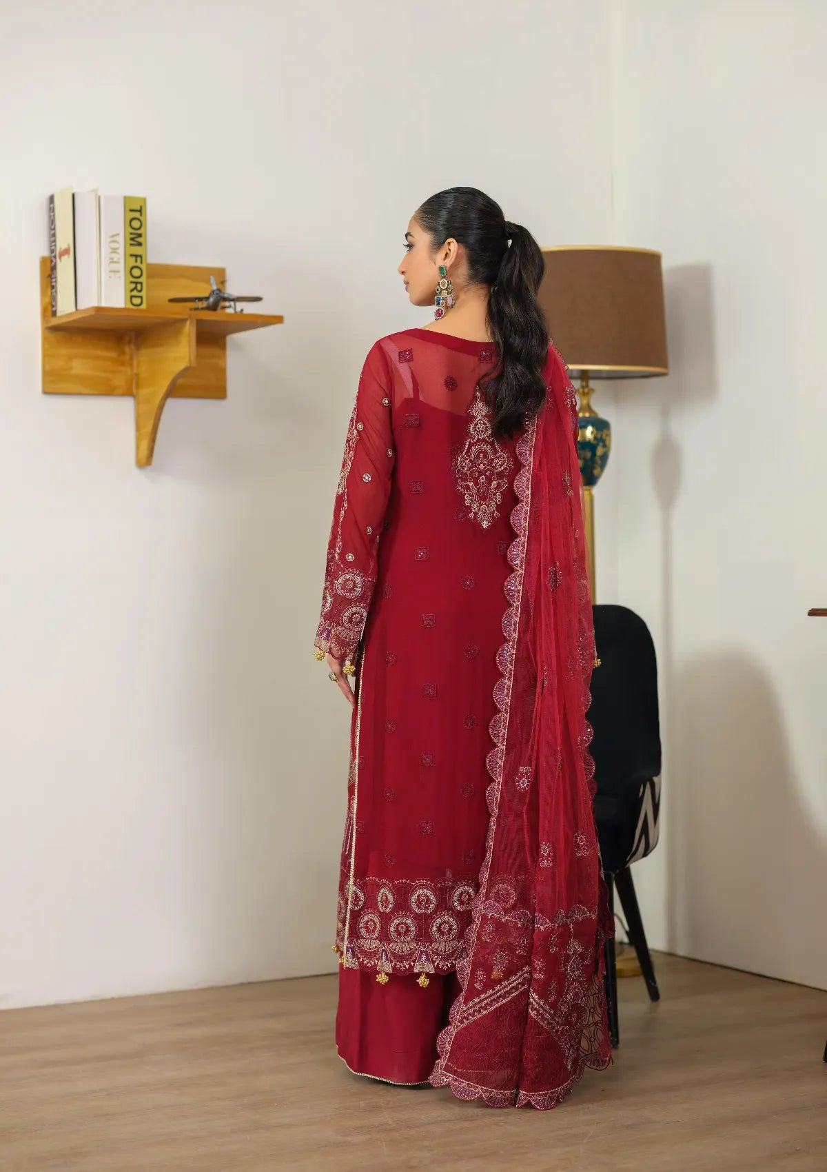 WFE-07  SCARLET GRACE