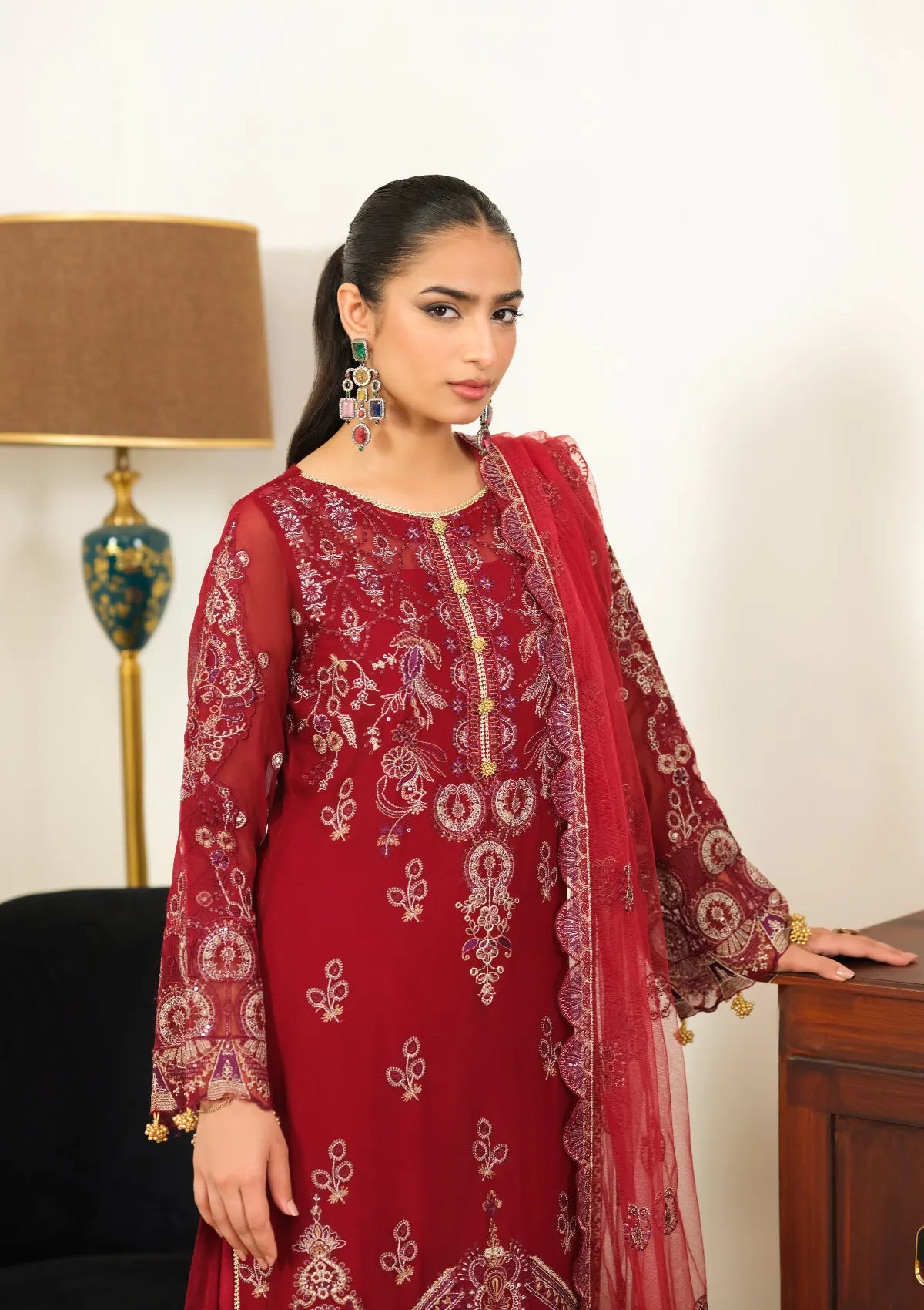 WFE-07  SCARLET GRACE