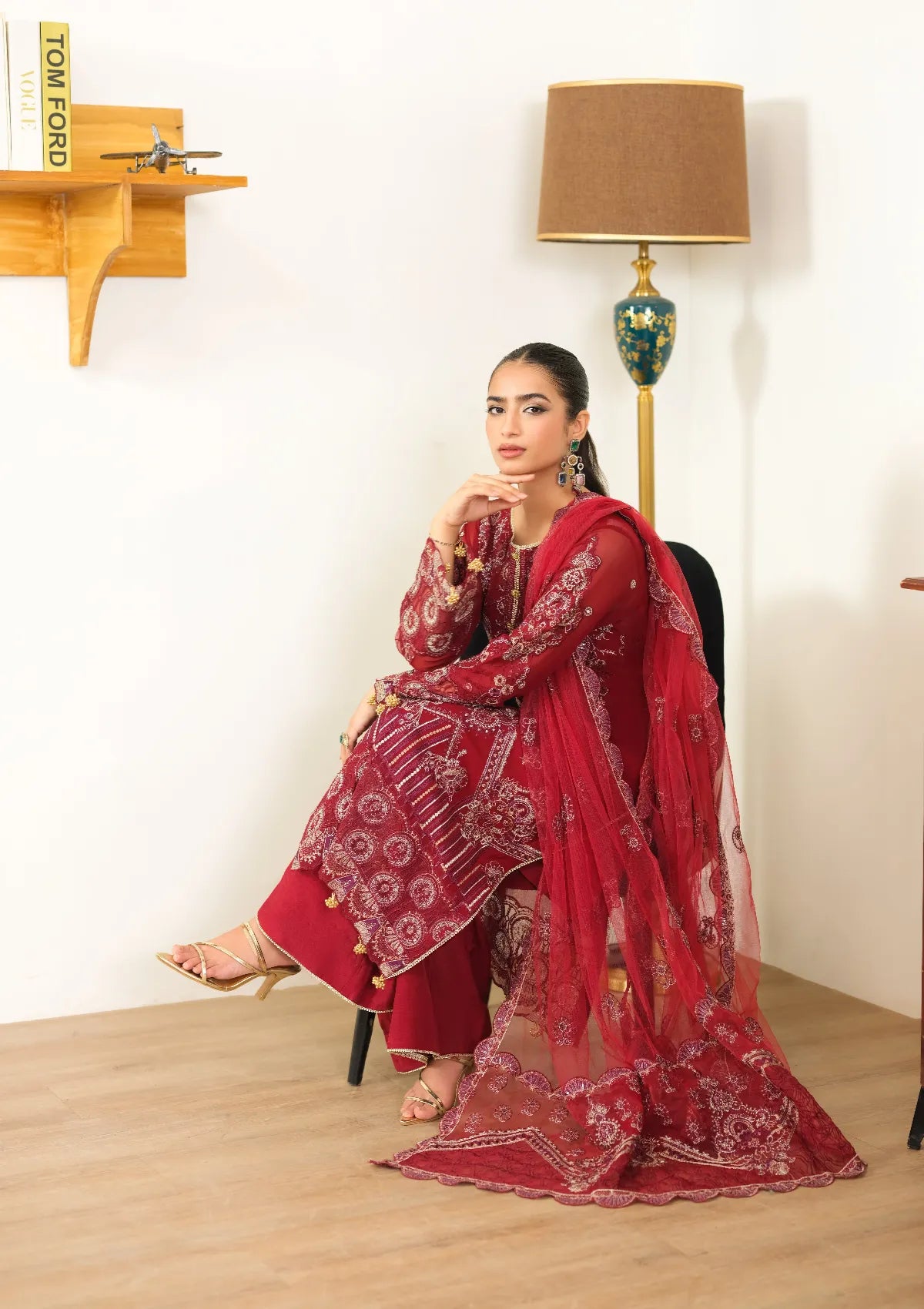 WFE-07  SCARLET GRACE