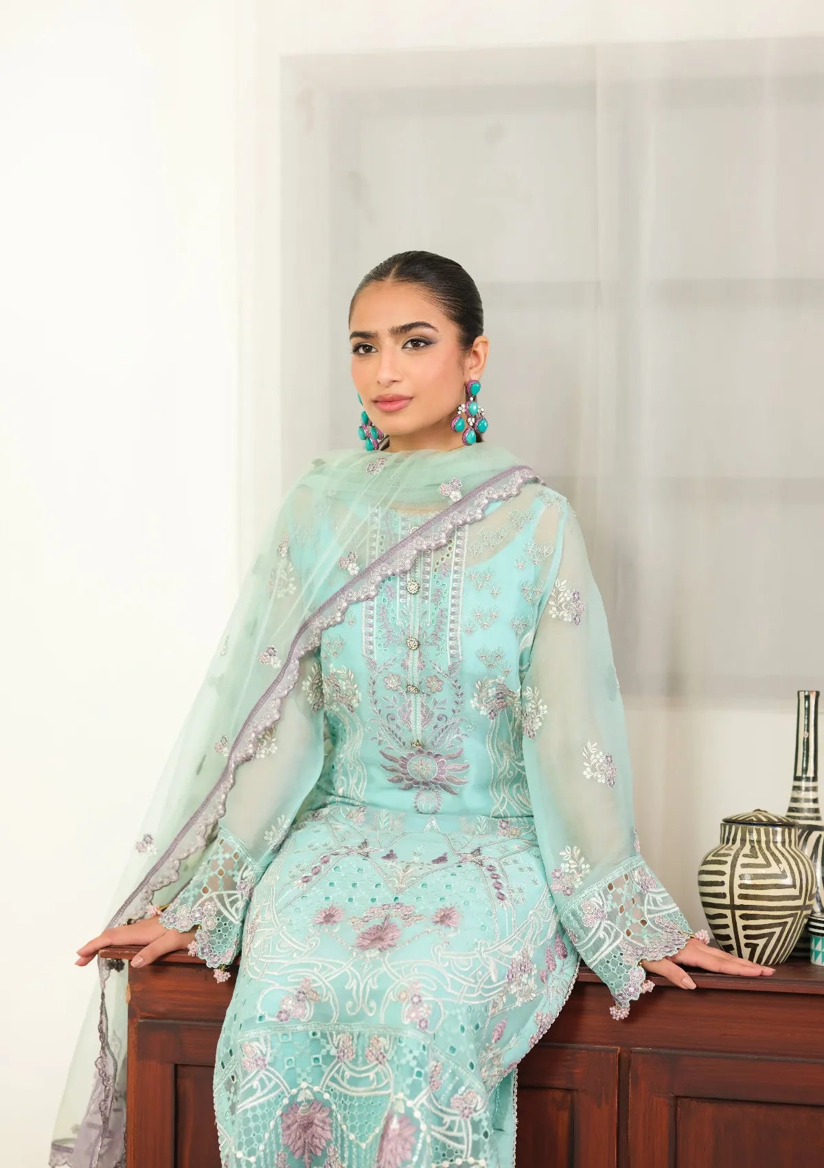 WFE-08  FROSTED AZURE